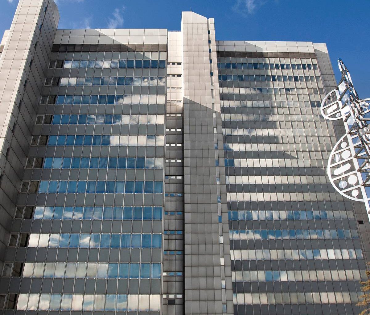 Bonn muss noch mehr sparen - Millionen-Lücken ewartet