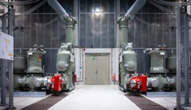 Baden-Württemberg: BW-Newsticker am Morgen: Neue STATCOM-Anlage in Mannheim geht in Betrieb, Pflegeheim mit Hakenkreuzen beschmiert, Sensationsfund auf "Suedlink"-Baustelle