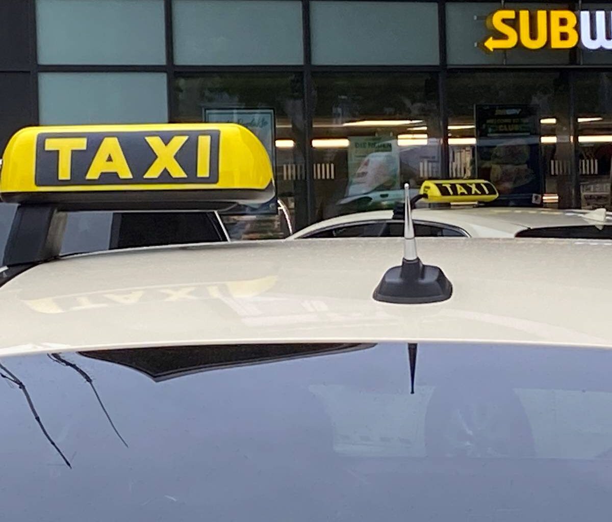 Taxi-Demo in Essen: "Wir kämpfen um unsere Existenz"