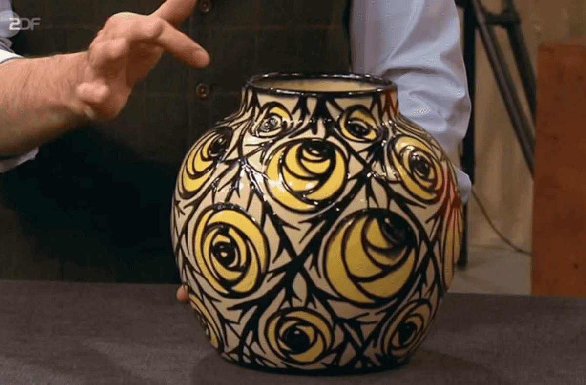 „Bares für Rares“: Trödelmarkt-Vase ist ein Vermögen wert
