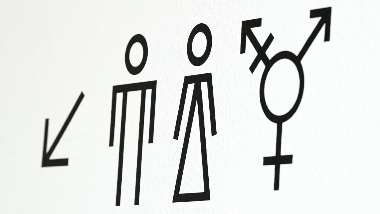 Toiletten-Piktogramme für Männer, Frauen und non-binäres Geschlecht