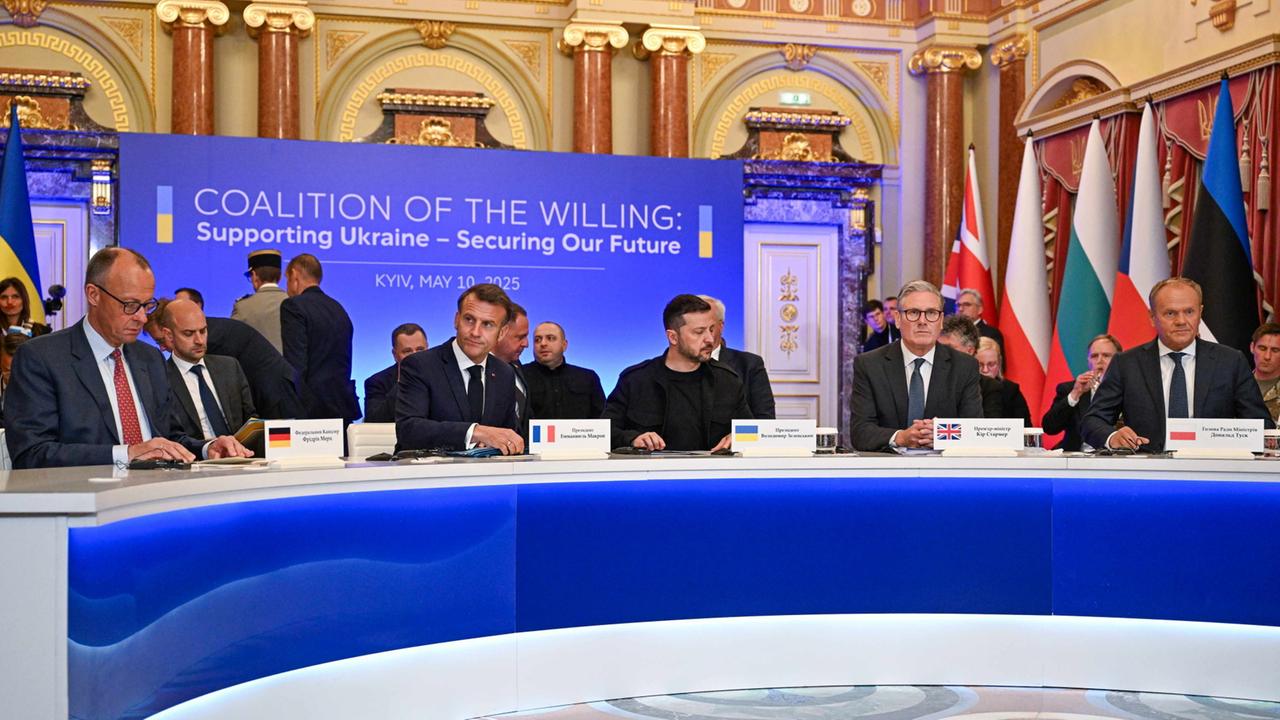 Ukraine und Europäer fordern Russland zu Waffenruhe ab Montag auf