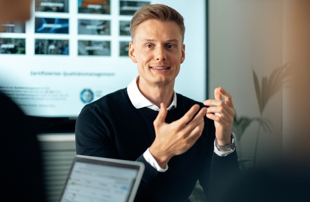Marvin Flenche: 5 Top-Trends im digitalen Vertrieb 2025 – Was Selbstständige jetzt ...