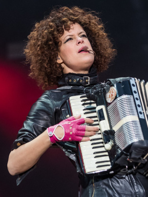 Vorchecking: Arcade Fire&comma; VNV Nation&comma; Sleep Token