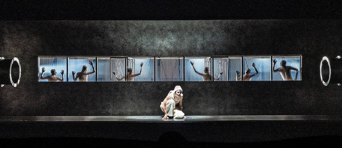 Brechts "Heilige Johanna" im Schauspielhaus Düsseldorf