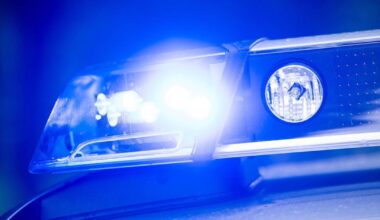 Vorfall in Wuppertal: Autofahrer fährt Fußgänger an