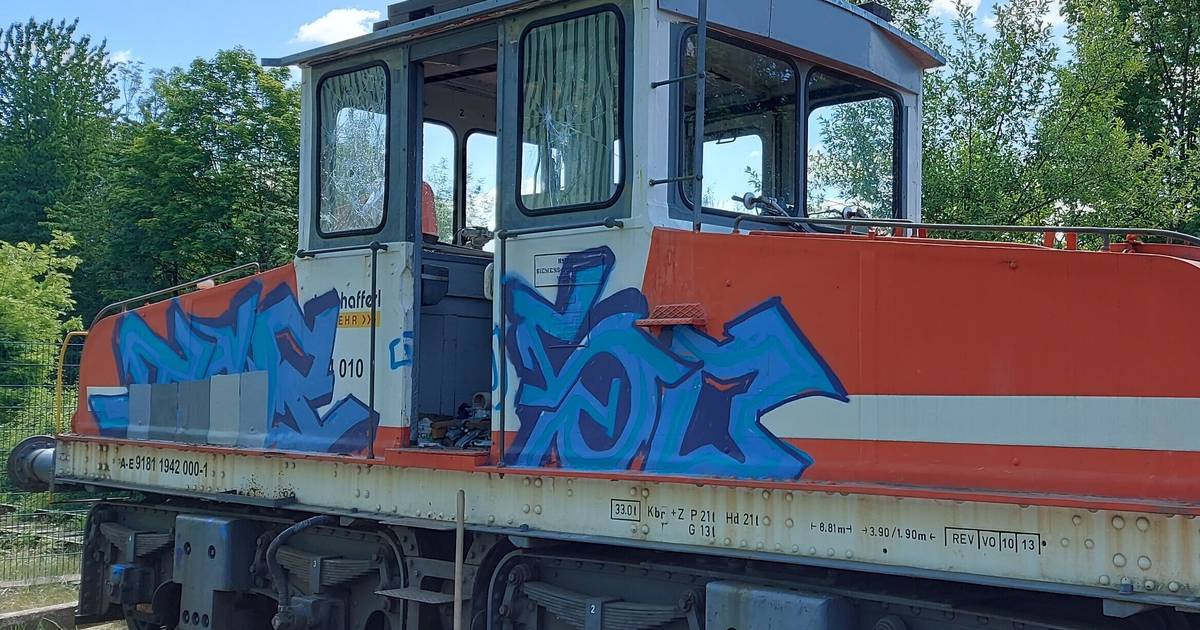 Museumsstück am Bahnhof Loh in Wuppertal fiel Randalierern zum Opfer