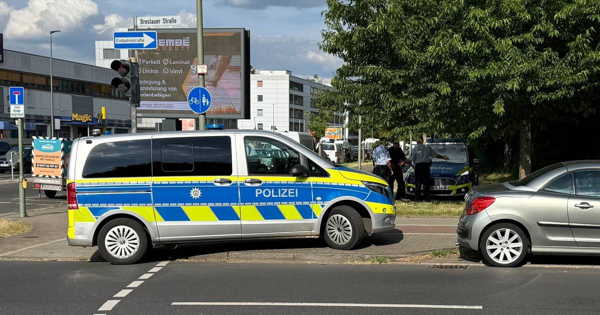 Neuss/Düsseldorf: Fliegerbombe gefunden - Kardinal-Frings-Brücke wird gesperrt