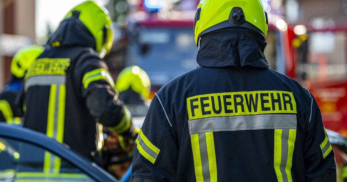 Feuerwehr suchte Trümmer nach Personen ab