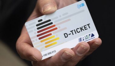 Deutschlandticket für Schüler in Düsseldorf bleibt bestehen