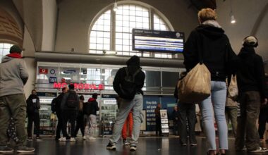 Mönchengladbach Hauptbahnhof lahmgelegt: Kein Zugverkehr