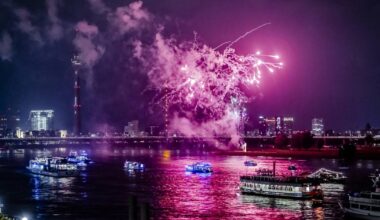 Japan-Tag 2025 Düsseldorf Feuerwerk: Uhrzeit & Orte für beste Aussicht