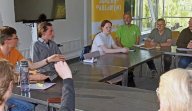 Jugendparlament pocht auf Wasserspielplatz im Stadtpark