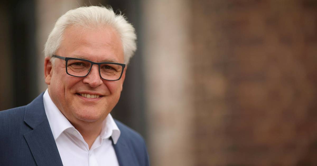 OB-Kandidatur von Leverkusens Dezernet Adomat in Bochum wackelt