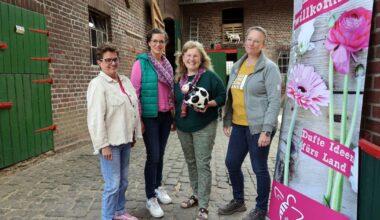 Landfrauen mit Kunst gegen Vorurteile bei der Landesgartenschau