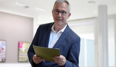 Ralf Georg Czapla referiert über Dichter im Exil des Zweiten Weltkriegs