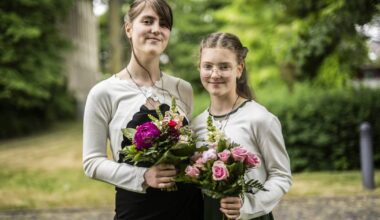 Kinder feiern Erstkommunion und Konfirmation