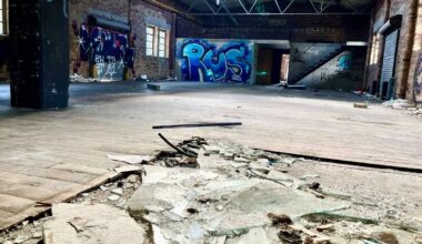 Kulturpolitiker wollen Bahnhof an der Schlüterstraße erhalten
