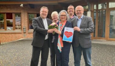 Düsseldorf Auszeichnung Werstener Herz für Schiedsfrau Ellen Hillebrand