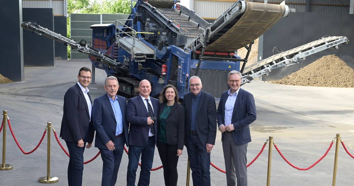 Neue Bodenrecyclinganlage in Wuppertal gilt als Meilenstein