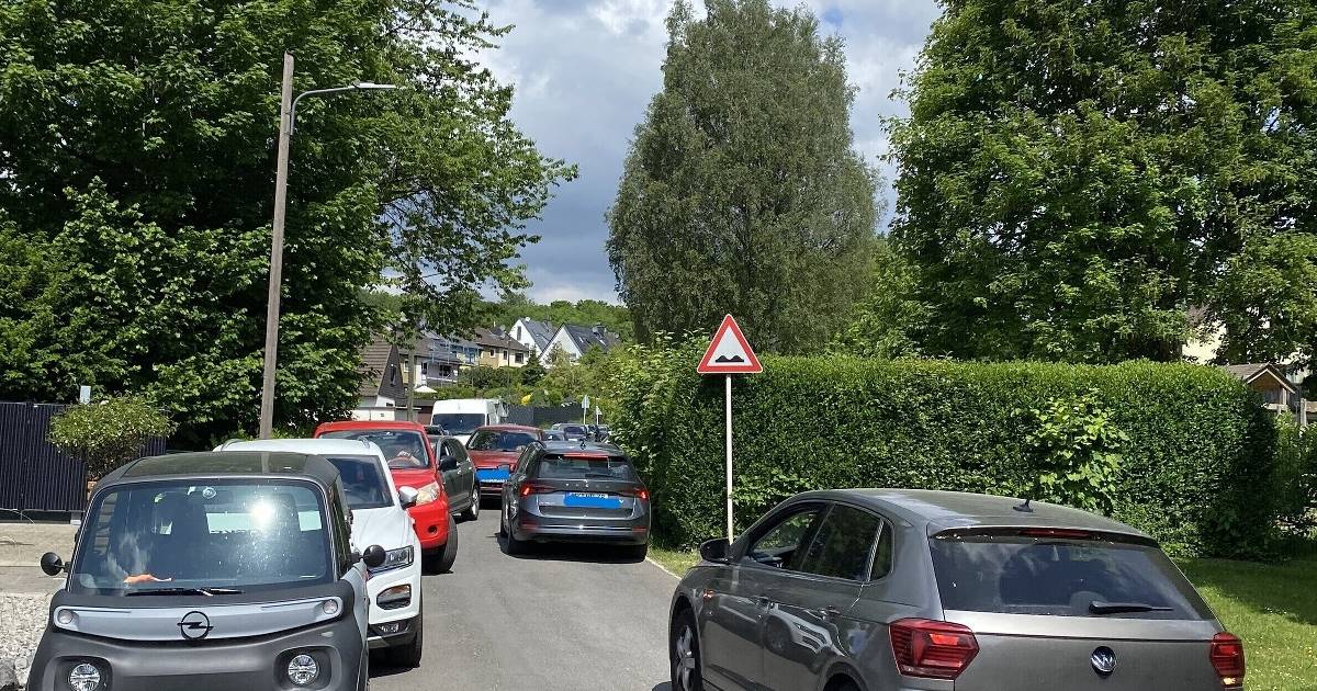 Anwohner beklagen Chaos rund um das Schloss Lüntenbeck