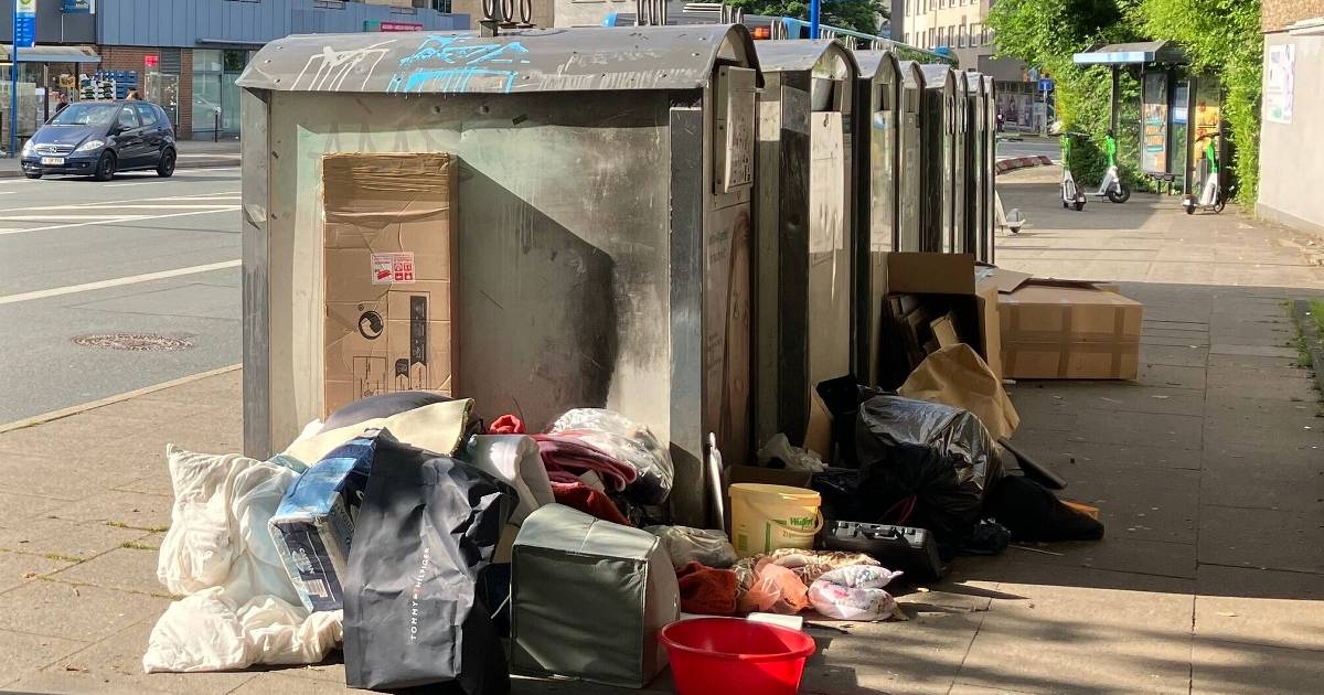„Hier wird nicht richtig kontrolliert“ – FDP kritisiert Sauberkeit an Containern in Wuppertal