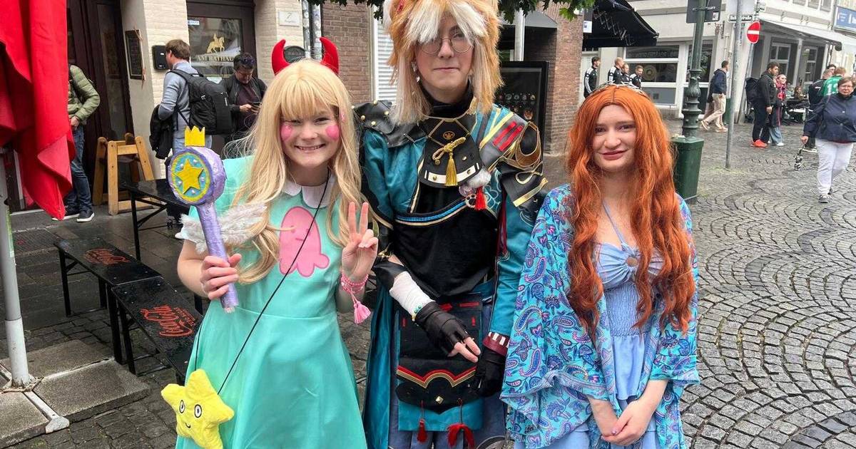 Fest bei Wind und Regen gestartet