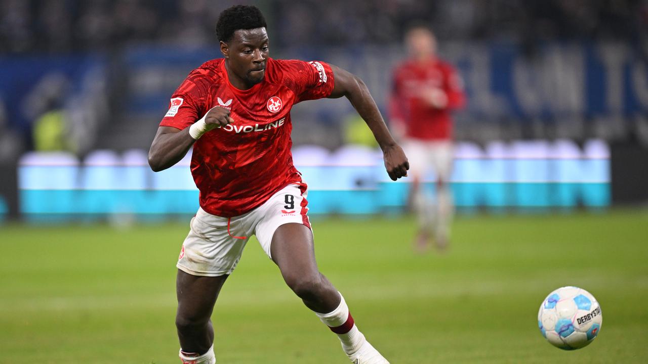 18 Tore in Liga zwei: 1. FC Köln verpflichtet Ragnar Ache aus Kaiserslautern