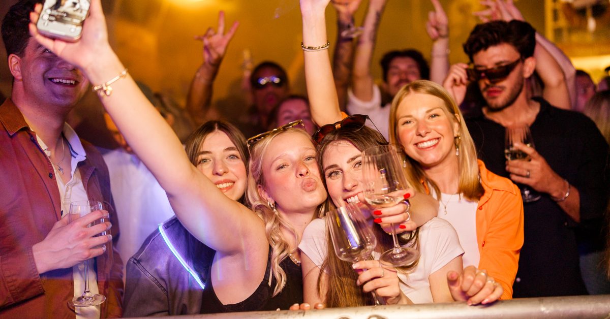 "Tanz in den Mai" mit Plastik Funk – alle Fotos