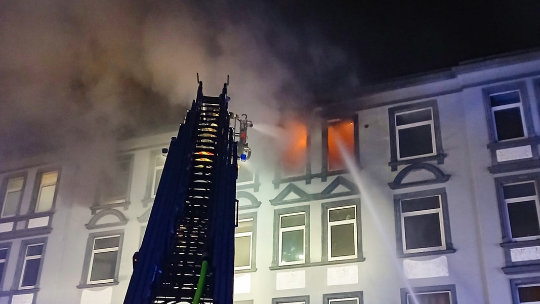 Essen auf Herd vergessen: Wohnung in Wilhelmshaven ausgebrannt | NDR.de - Nachrichten - Niedersachsen