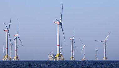 Russlands hybrider Krieg - Politik setzt auf Offshore-Betreiber bei Überwachung der Ostsee - tagesschau.de