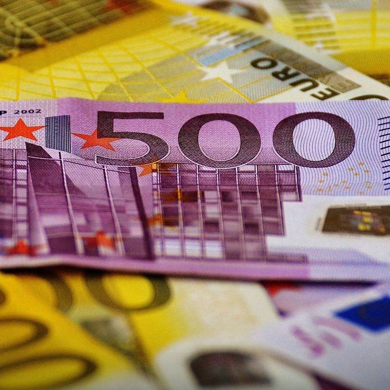 2000 x 1000 Euro für das Engagement