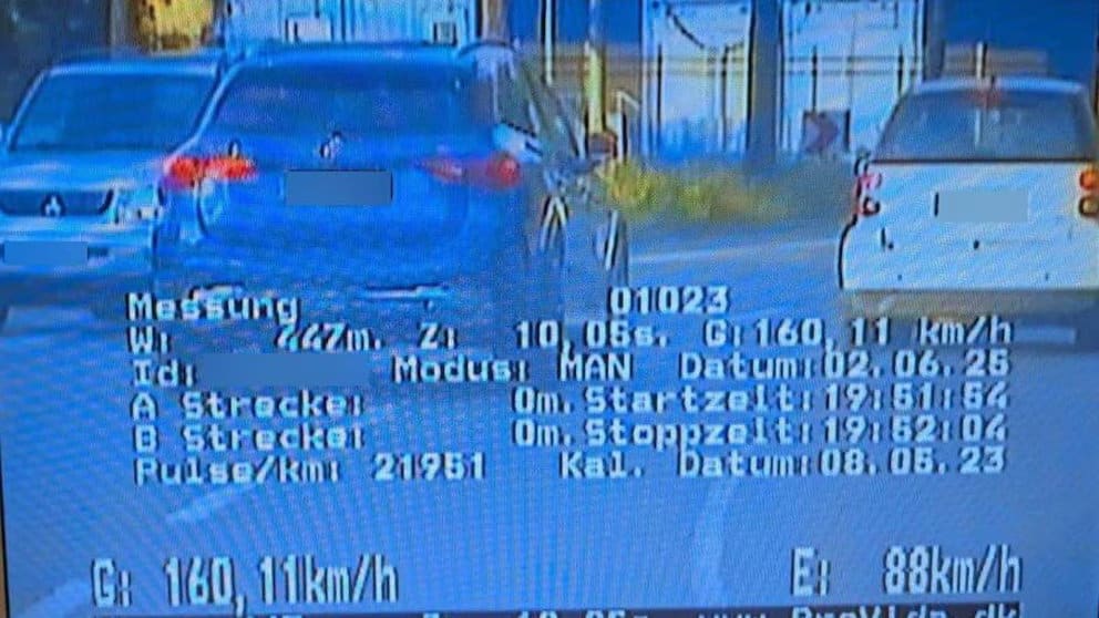 Raser brettert auf Flucht vor Berliner Polizei durch Tennis-Turnier! | Regional