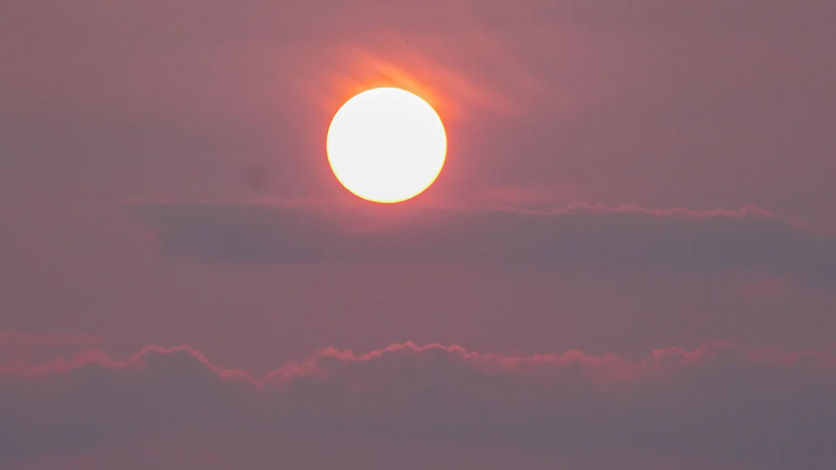 Rauch aus Kanada hüllt Süddeutschland in dichte Wolken - München