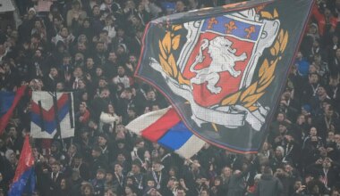 Fußball - Zwangsabstieg für Frankreichs Ex-Serienmeister Lyon - Sport
