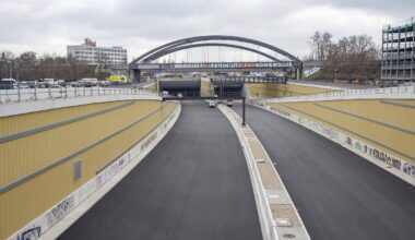 Stau auf der neuen Autobahn wird eingeplant