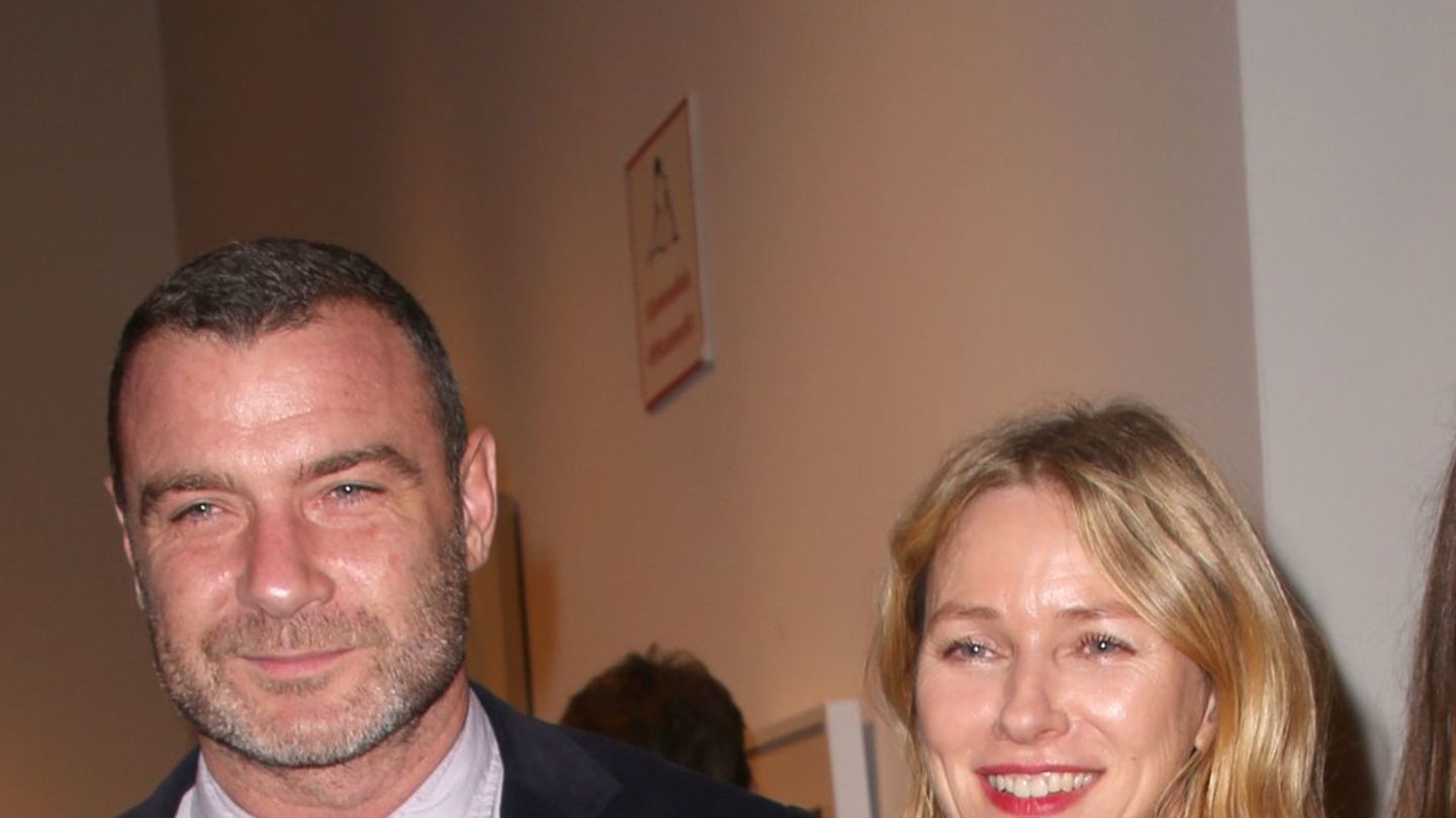 Ex-Paar Liev Schreiber und Naomi Watts: Patchwork-Glück bei Abschluss ihres Sohnes