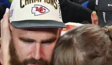 Taylor Swift + Travis Kelce: Süße Gesten bei Hochzeitszeremonie