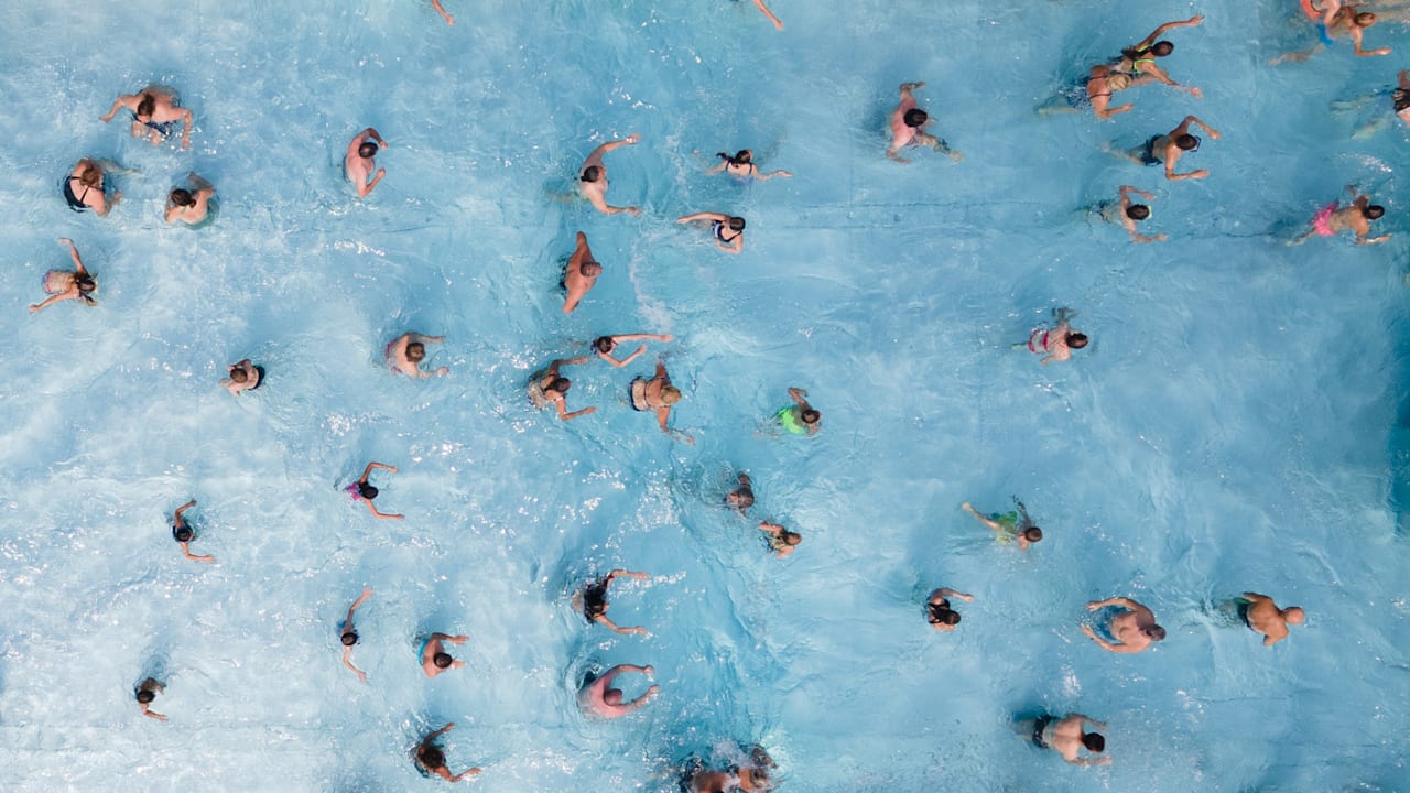 Neun Mädchen im Freibad in Gelnhausen (Hessen) missbraucht | Regional