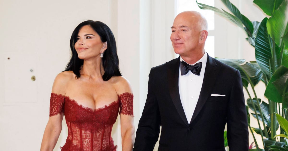 Jeff Bezos und Lauren Sánchez lassen es vor Mega-Hochzeit krachen