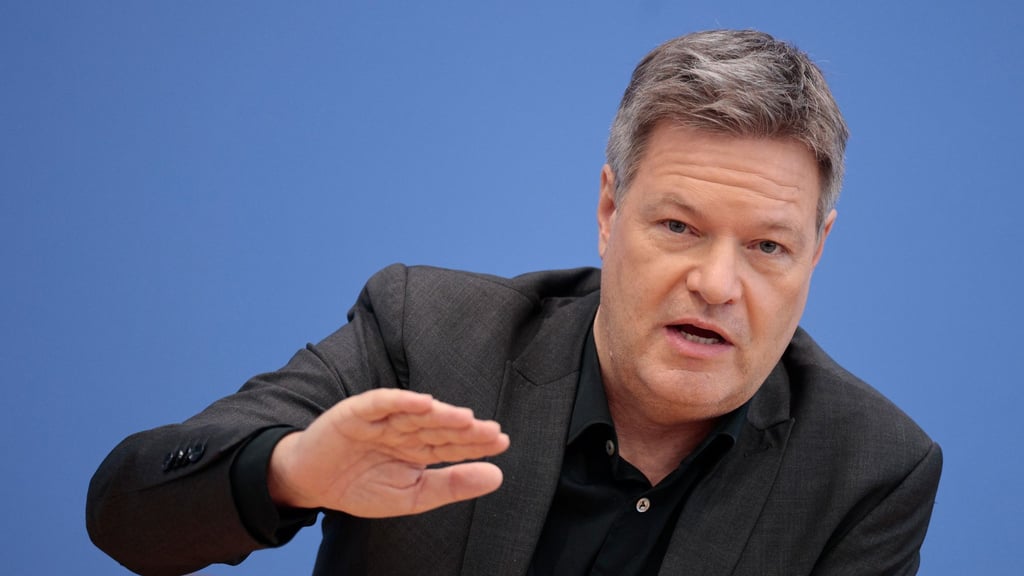 Staatsanwaltschaft Dresden: BSW-Anzeige - Ermittlungen wegen Verleumdung gegen Habeck