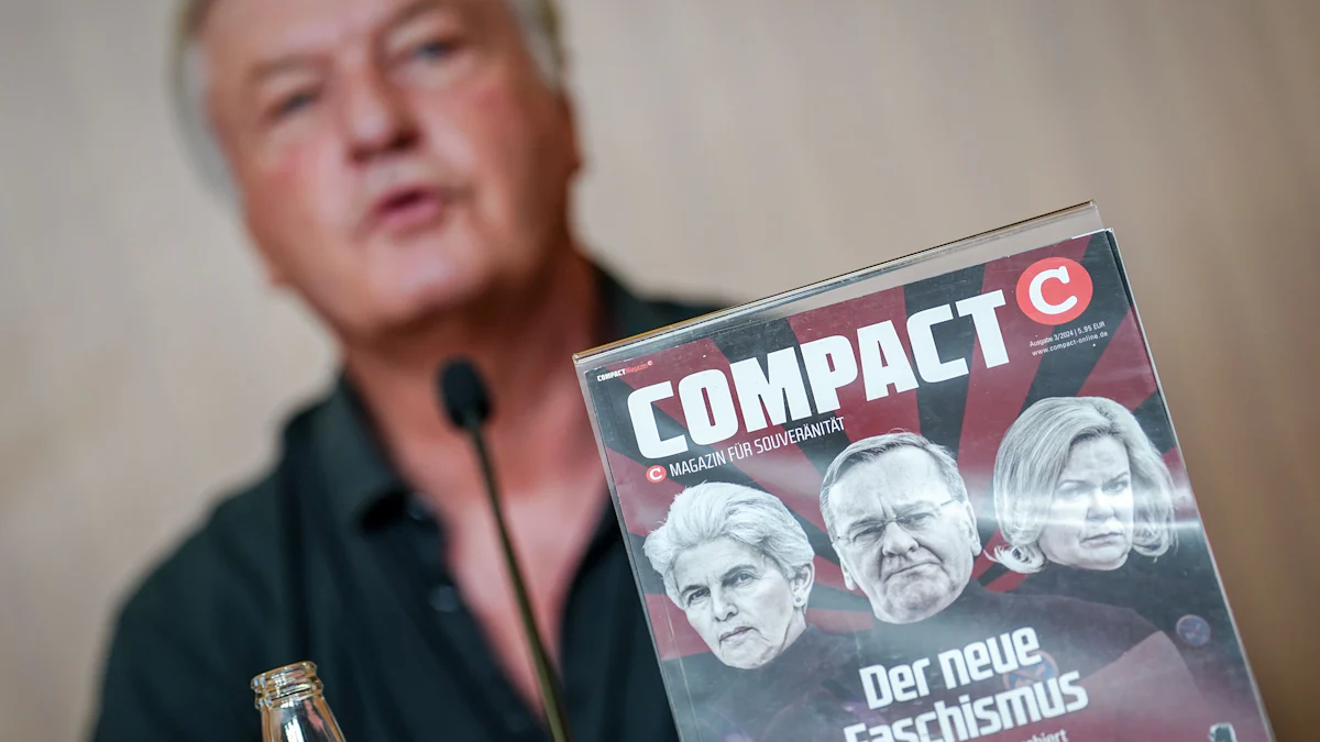 Bundesverwaltungsgericht hebt Verbot des rechtsextremen Magazins „Compact“ auf - Medien