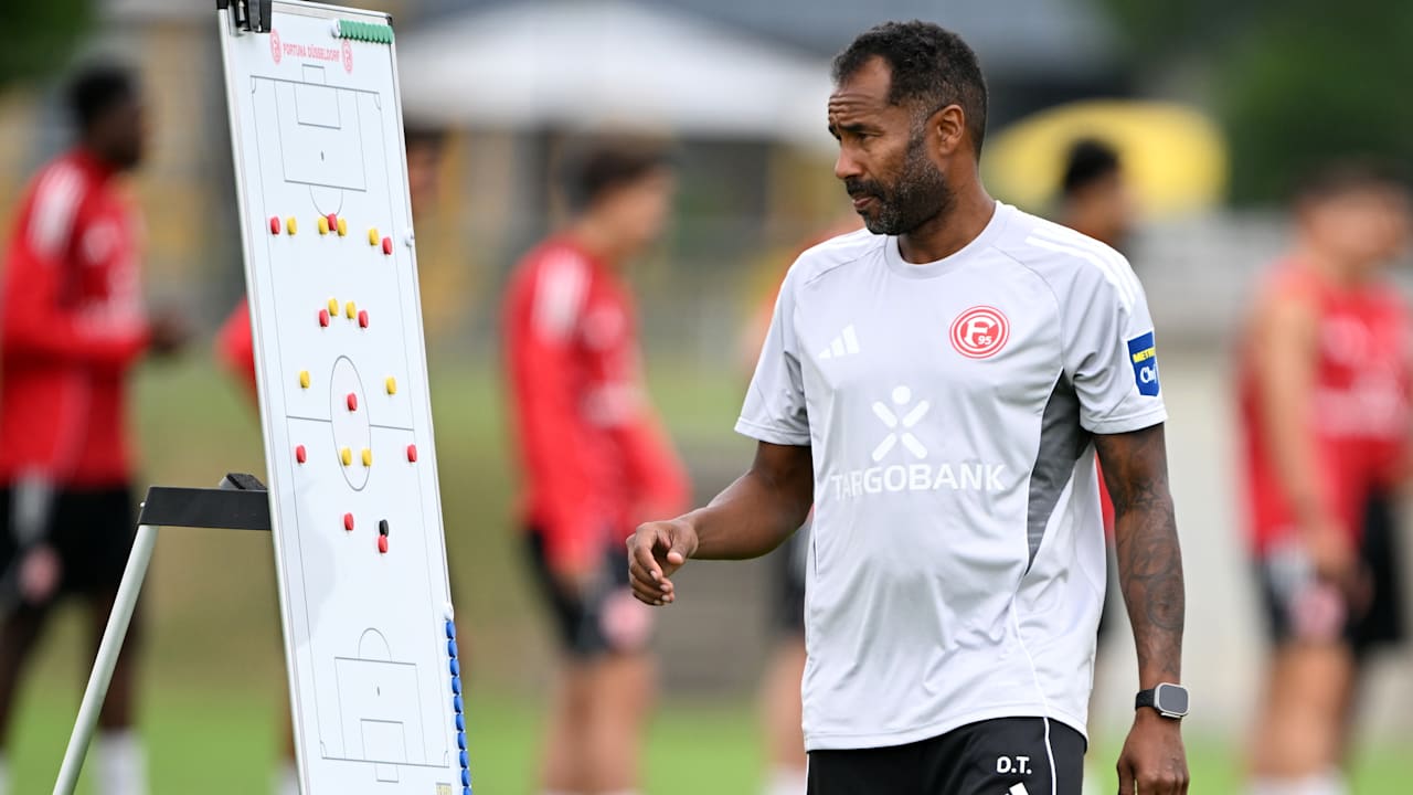Fortuna Düsseldorf: Daniel Thioune lässt die Hammer-Glut kalt | Sport