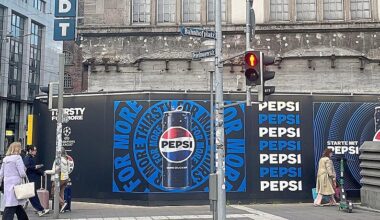 An bester Lage am Hauptbahnhof München: Pepsi-Werbung für Benkos Signa?