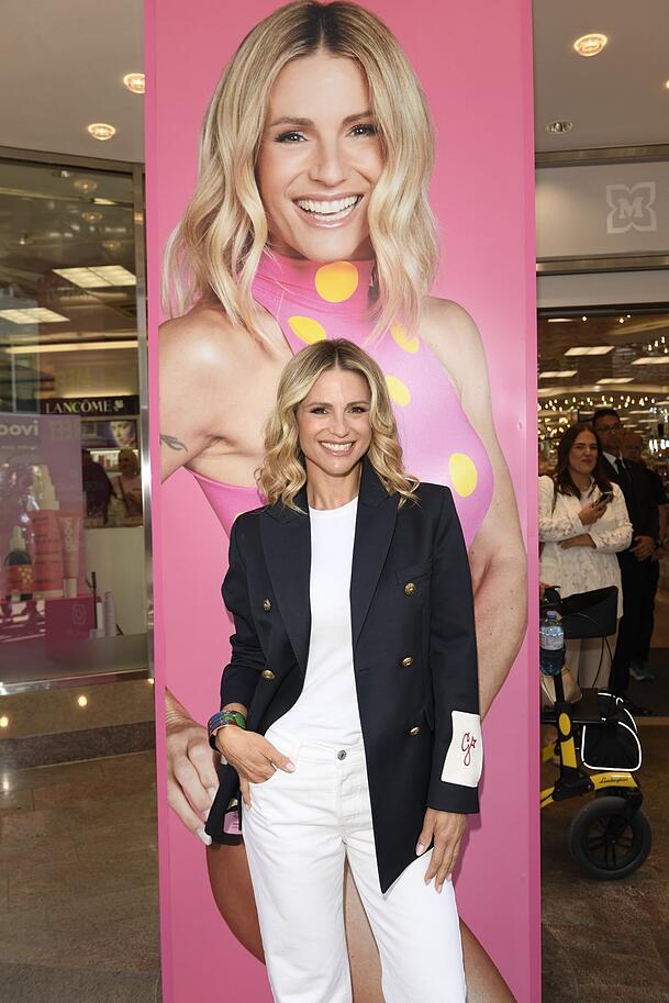 Gute-Laune-Frau: Michelle Hunziker bei Müller im Tal.