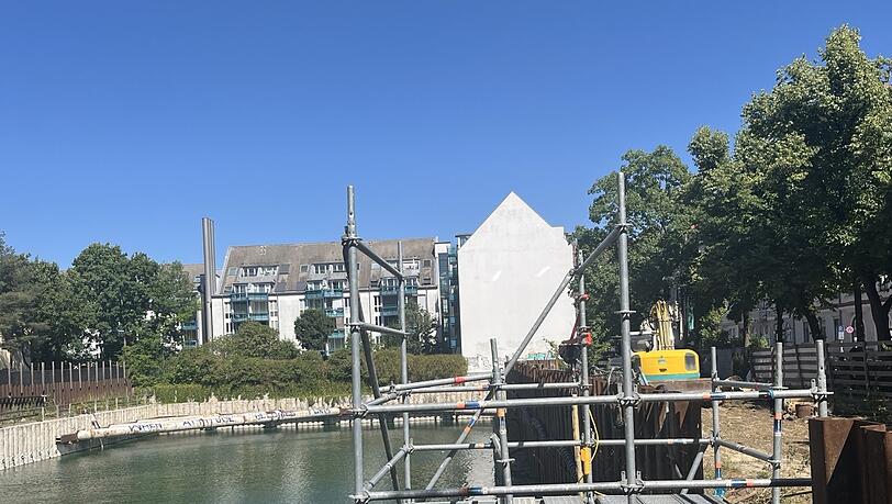 Ein Wunder: Am Sendlinger Loch in München wird gebaut!
