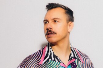 Tino Piontek ist Purple Disco Machine.