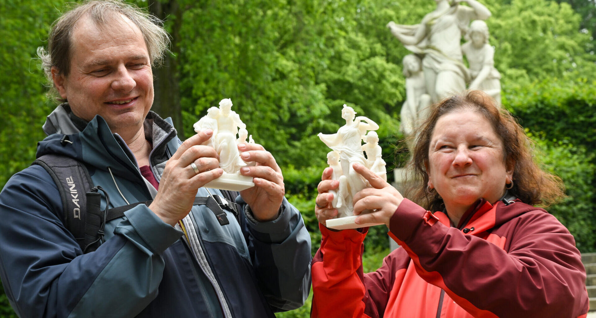 Schillingsche Figuren vom Chemnitzer Schloßteich gibt es jetzt als Tastmodelle für Blinde