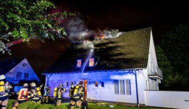 Unwetter in NRW: Stromausfälle ++ Feuer in Essen ++ Konzert-Abbruch