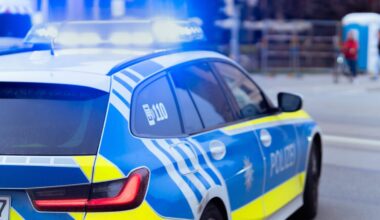 Mann durch Stiche und Tritte verletzt – Verdächtige festgenommen